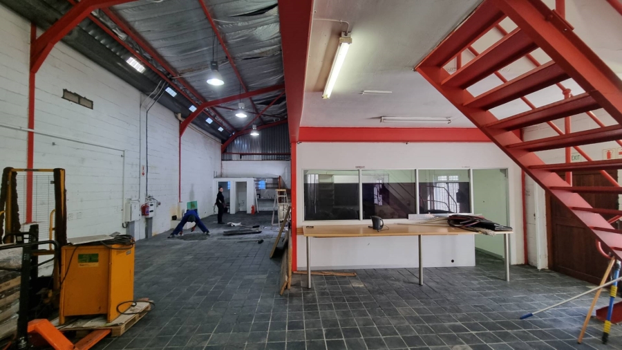 To Let Commercial Property for Rent in Woodstock Western Cape
